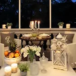 Апартаменты Casa Uccellini With A Romantic Terrace