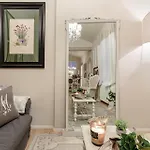 Апартаменты Casa Uccellini With A Romantic Terrace Лукка