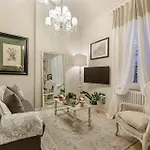 Casa Uccellini With A Romantic Terrace *