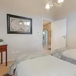 Casa Uccellini With A Romantic Terrace * Лукка