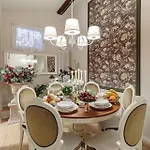 Апартаменты Casa Uccellini With A Romantic Terrace