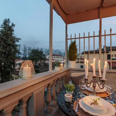 Casa Uccellini With A Romantic Terrace Appartamento Lucca