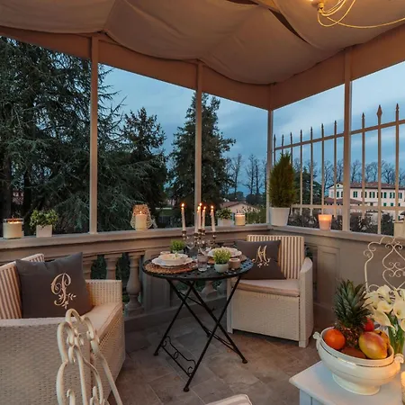 Casa Uccellini With A Romantic Terrace * Lucca
