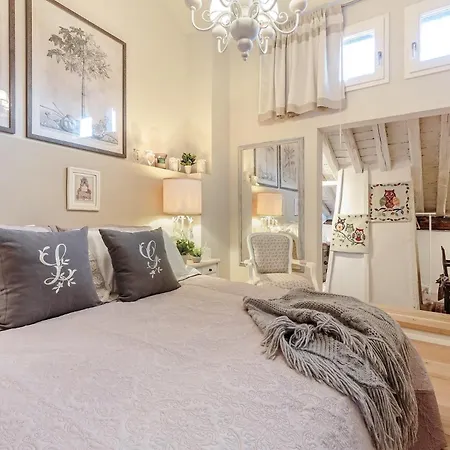 Casa Uccellini With A Romantic Terrace *