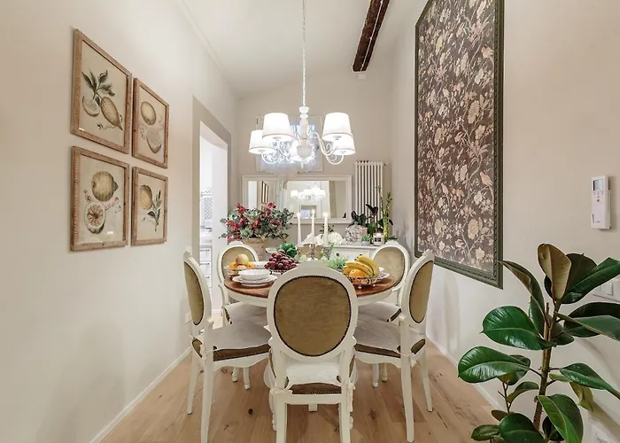 Casa Uccellini With A Romantic Terrace