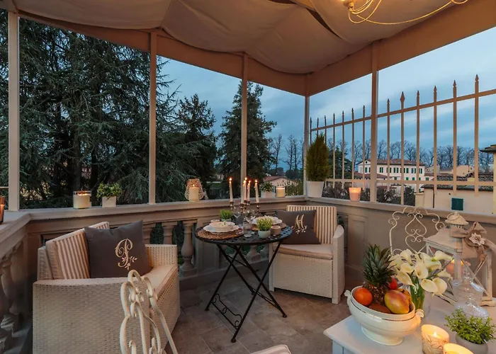 Casa Uccellini With A Romantic Terrace * Lucca